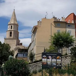 https://massiliappart-vieux-port.fr-provencehotel.com